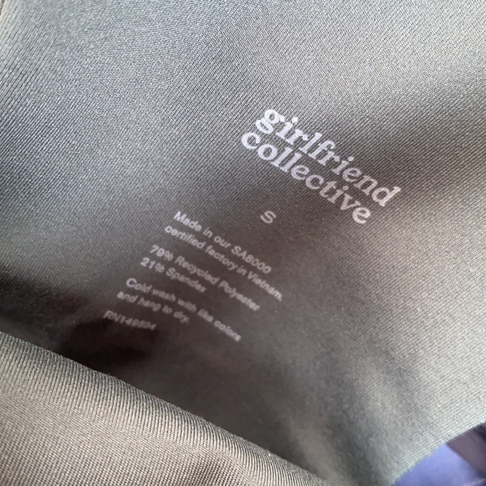 🌟NEW Girlfriend Collective Dylan green sports bra - Picture 3 of 5